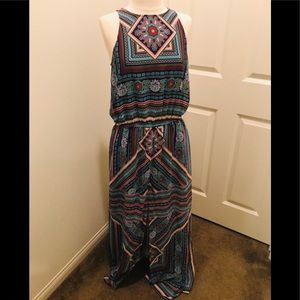 New York and Company Middle Slit Maxi Dress